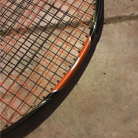 Wilson Hyperion Power 1 Tennis Racket - 4 1/2Inch Grip - Picture 2 of 5